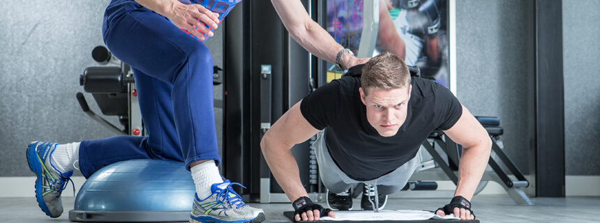 PERSONAL TRAINER
